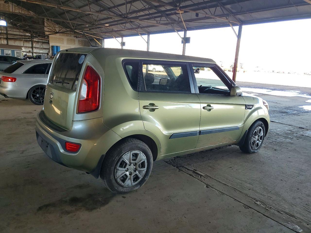 2013 KIA SOUL
