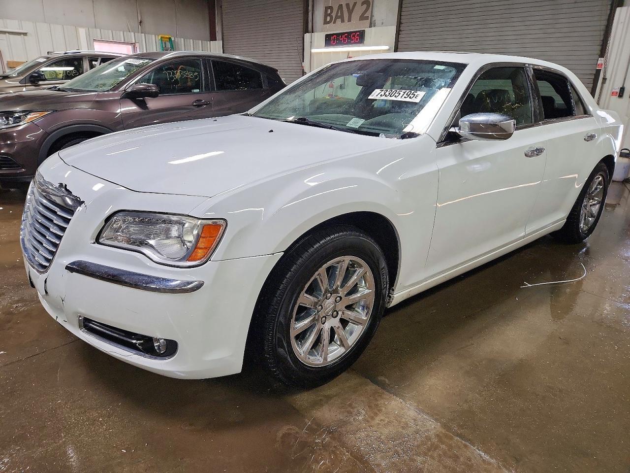 2011 CHRYSLER 300