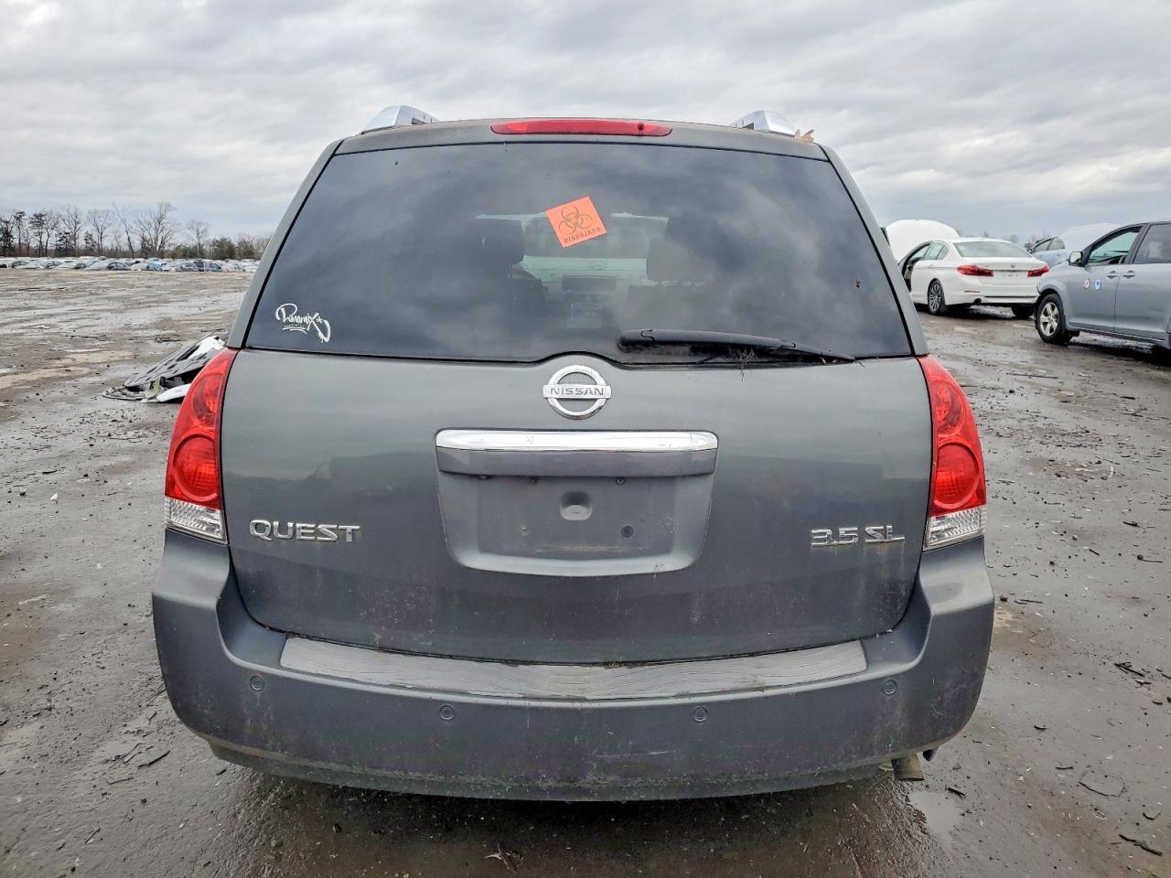 2008 NISSAN Quest