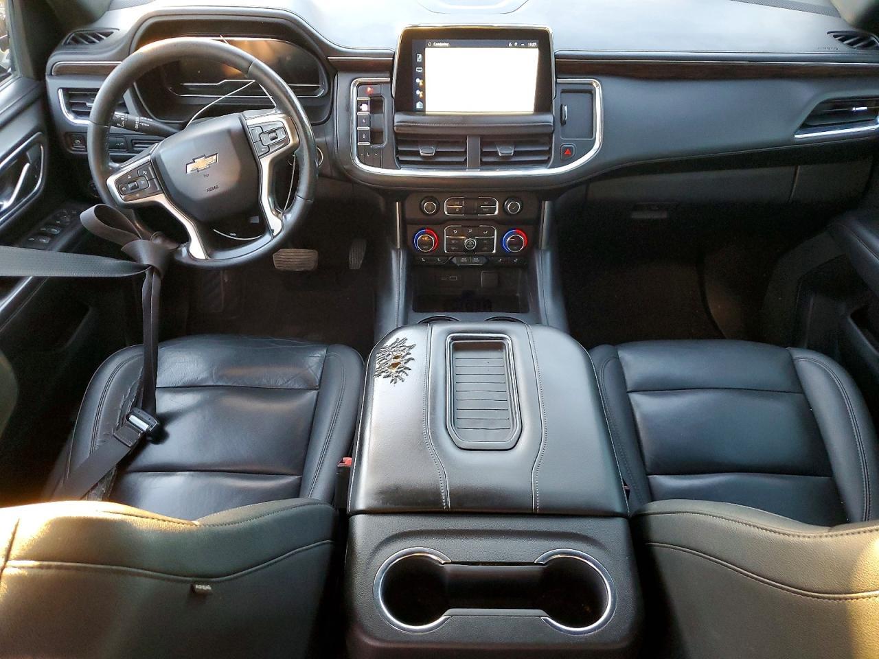 2022 CHEVROLET Suburban