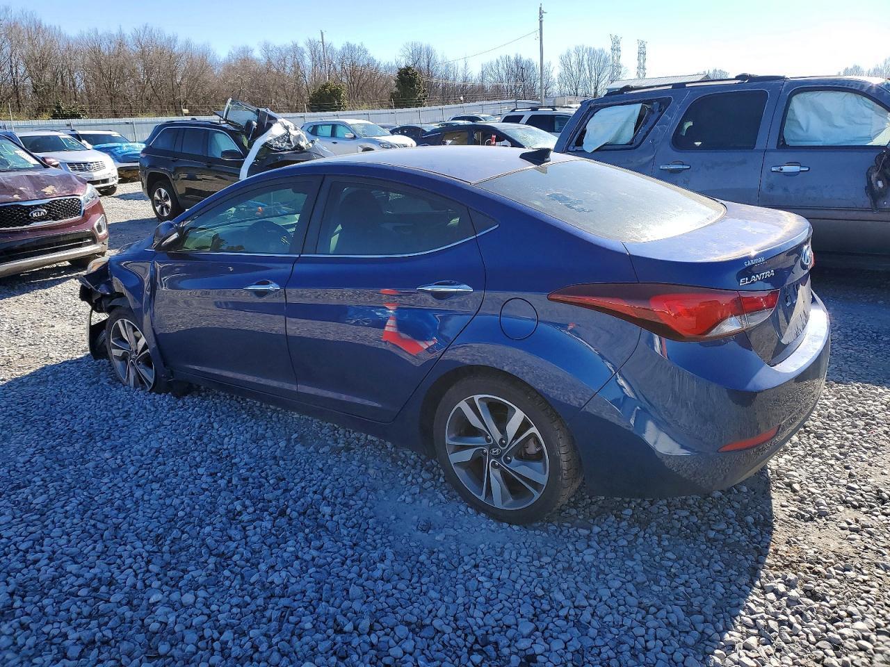 2015 HYUNDAI ELANTRA
