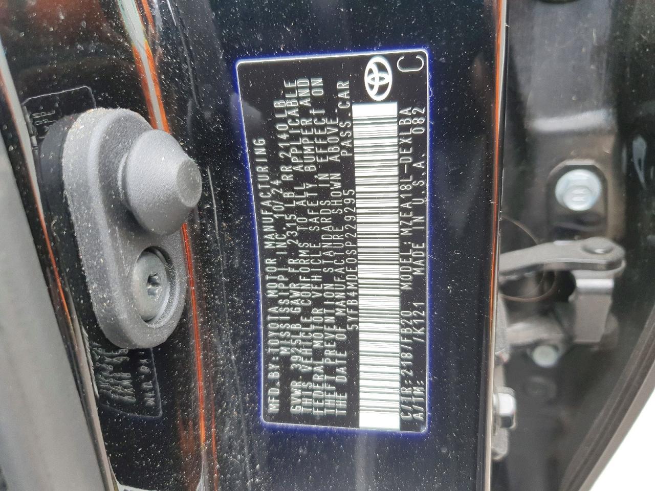 2025 TOYOTA COROLLA