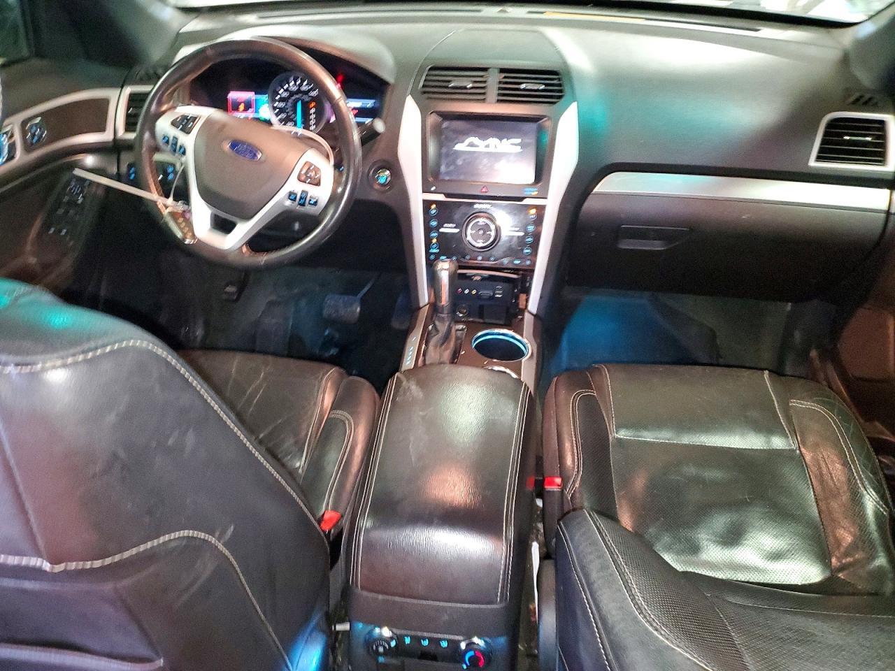 2013 FORD Explorer Sport Trac
