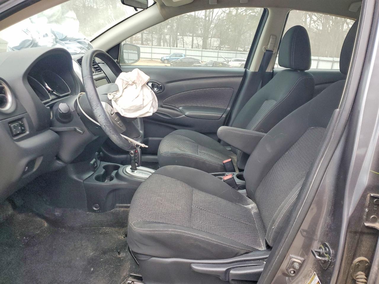 2019 NISSAN VERSA