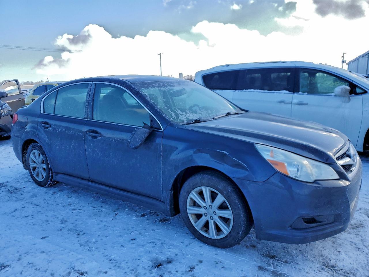 2010 SUBARU Legacy