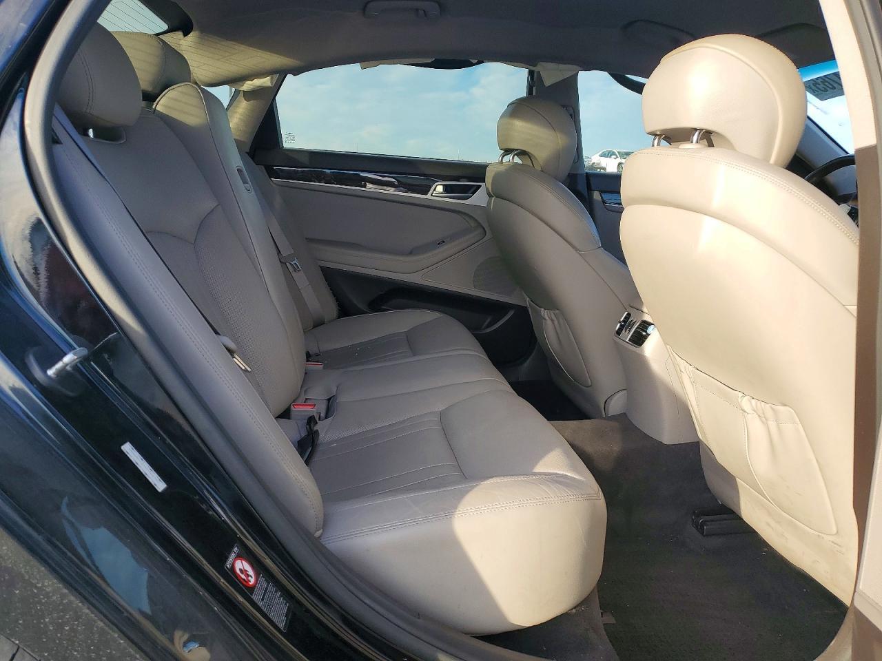 2017 GENESIS G80