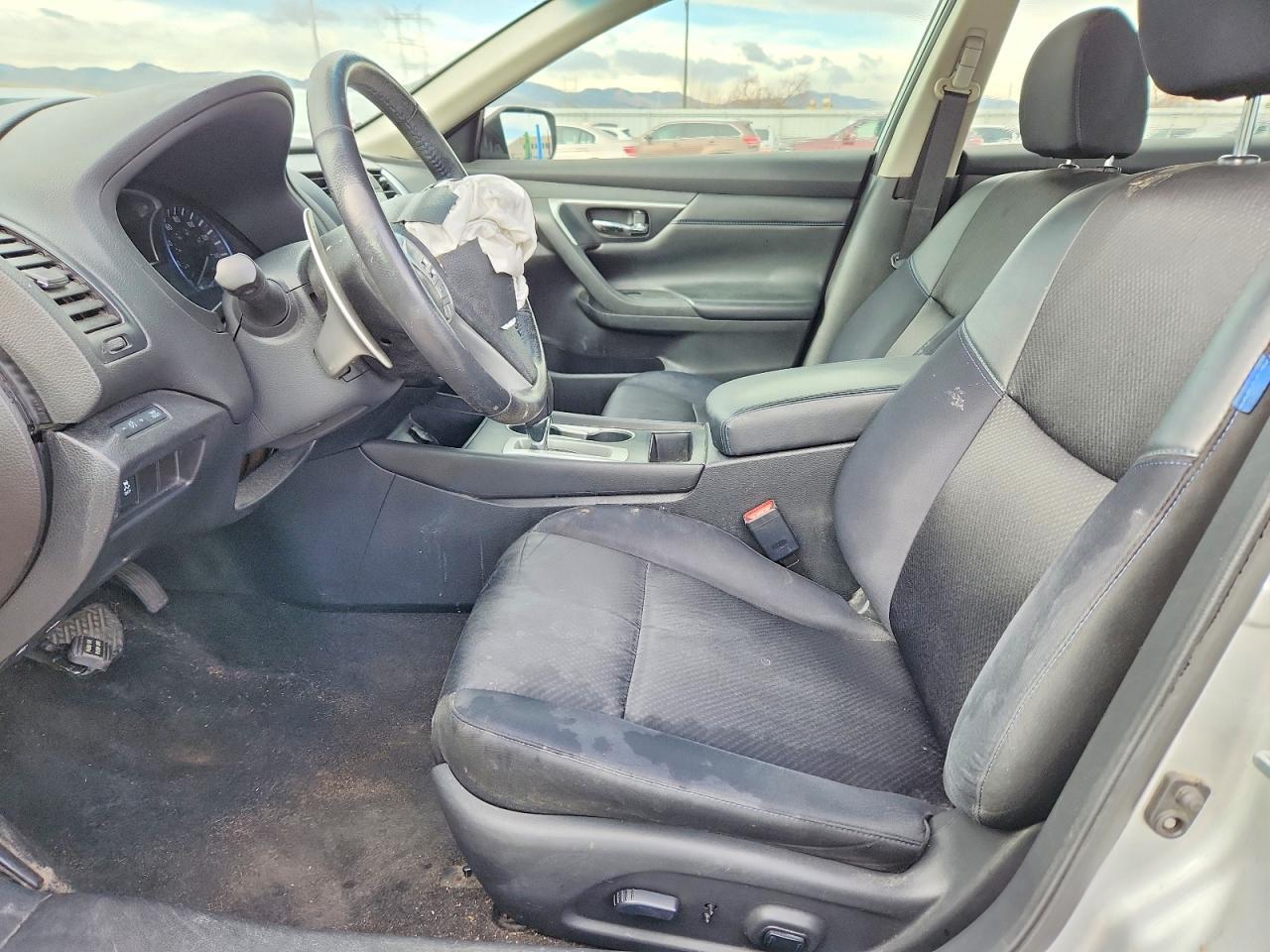 2016 NISSAN ALTIMA