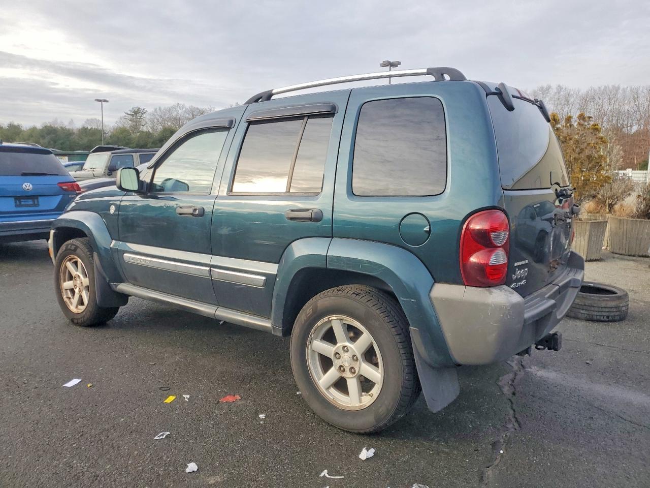 2005 JEEP Liberty