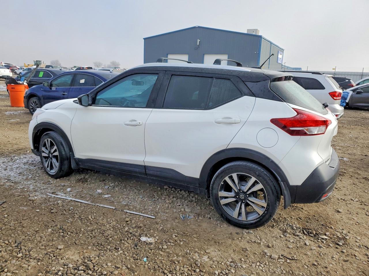 2018 NISSAN KICKS