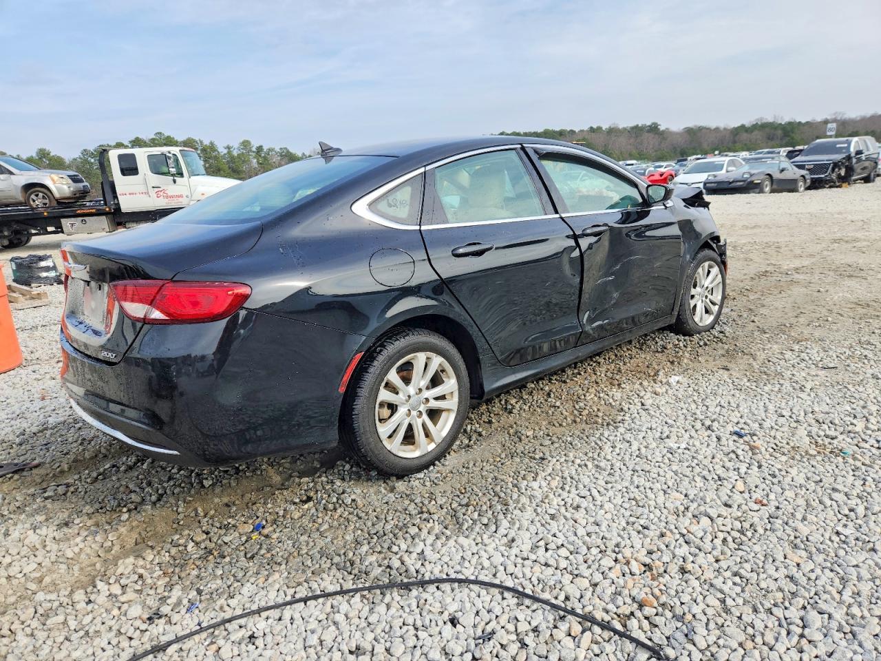 2016 CHRYSLER 200