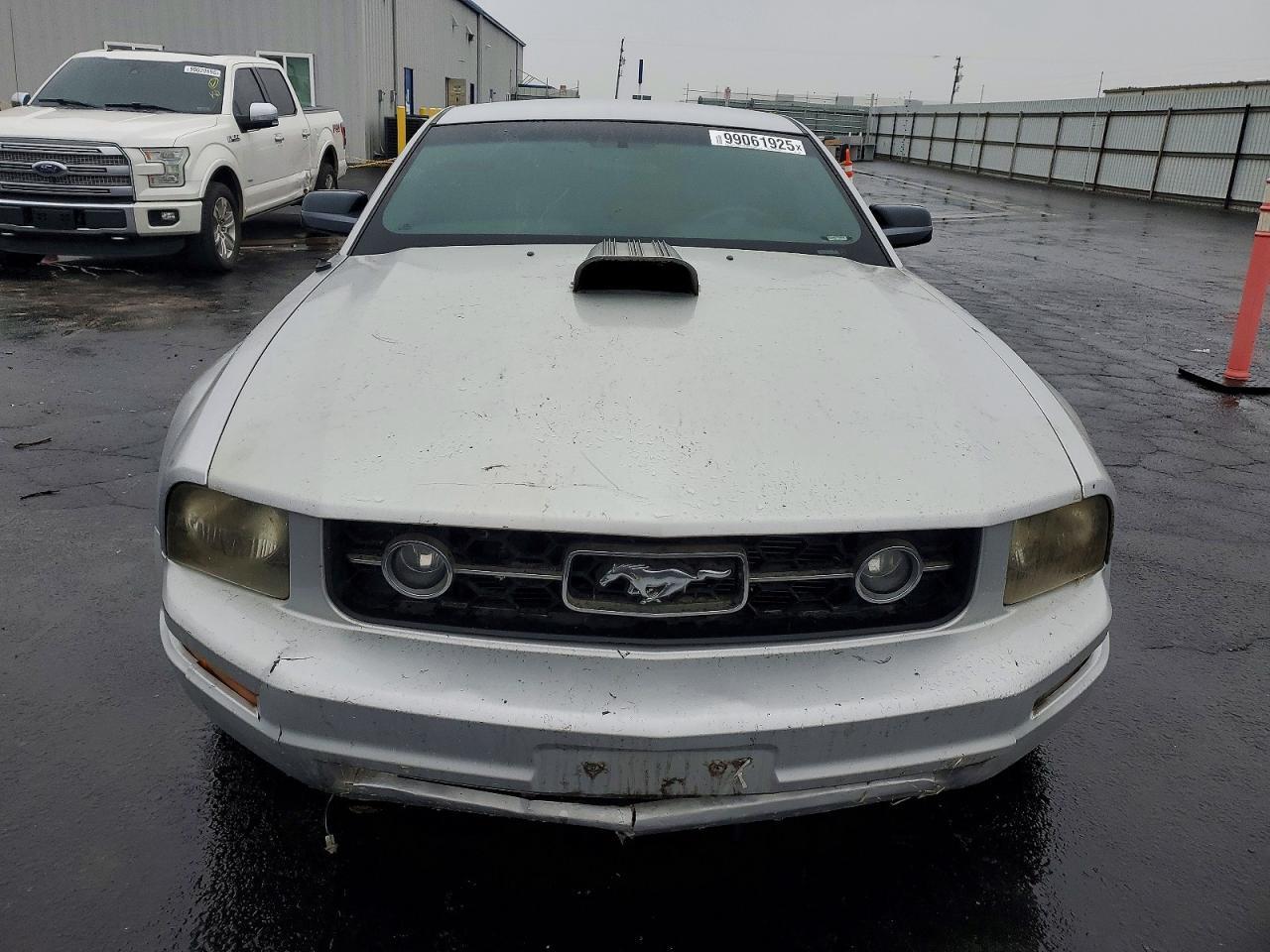 2006 FORD MUSTANG