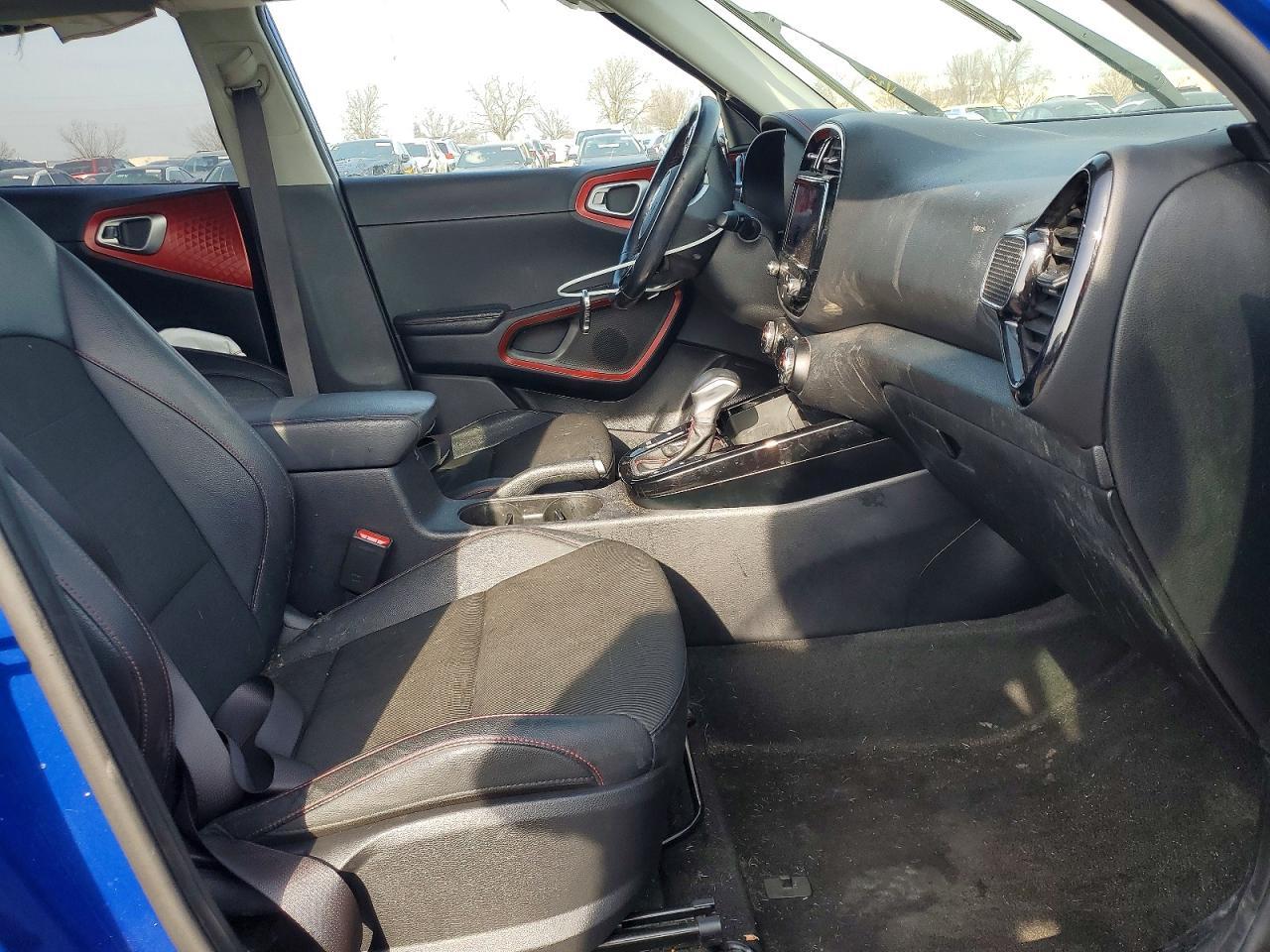 2021 KIA SOUL