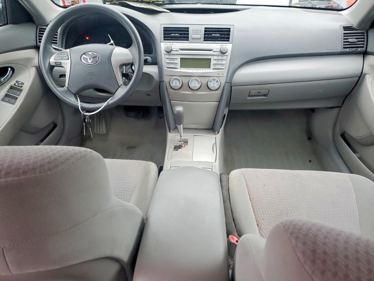 2010 TOYOTA CAMRY