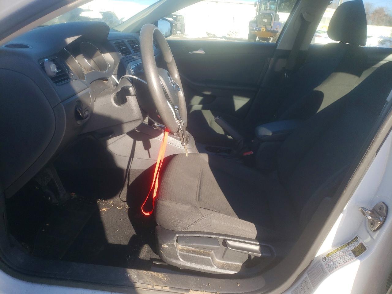 2015 VOLKSWAGEN JETTA