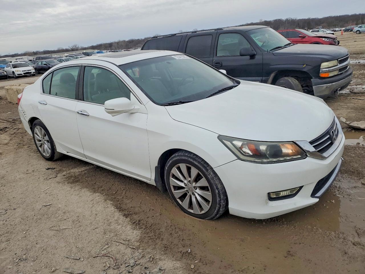 2015 HONDA ACCORD