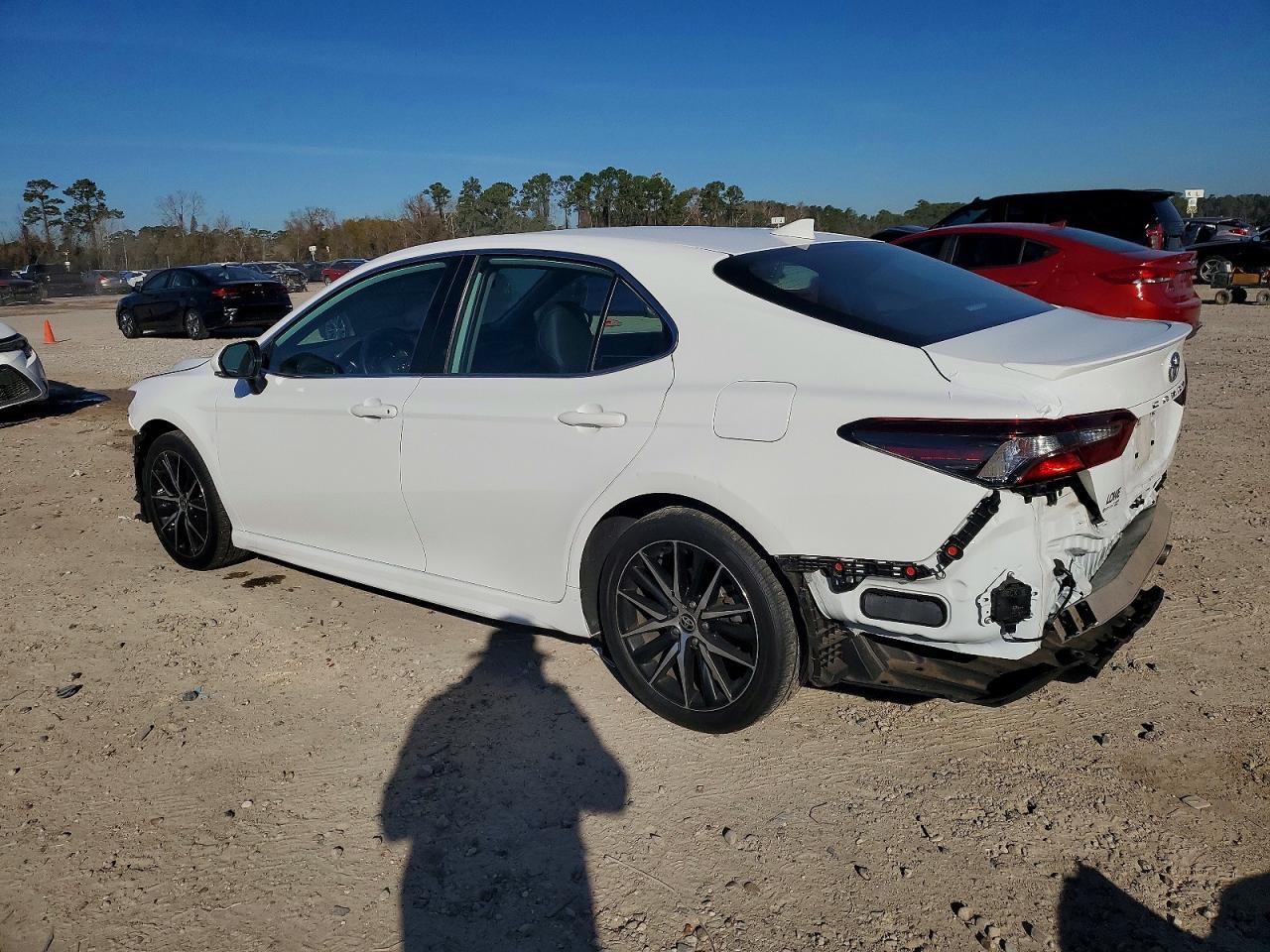 2022 TOYOTA CAMRY