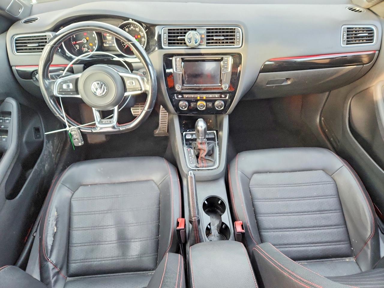 2017 VOLKSWAGEN JETTA