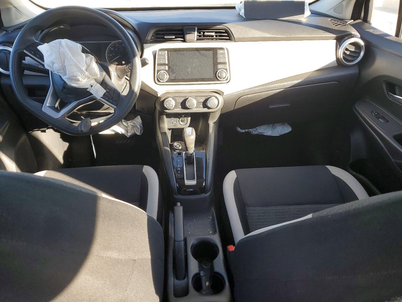 2021 NISSAN VERSA