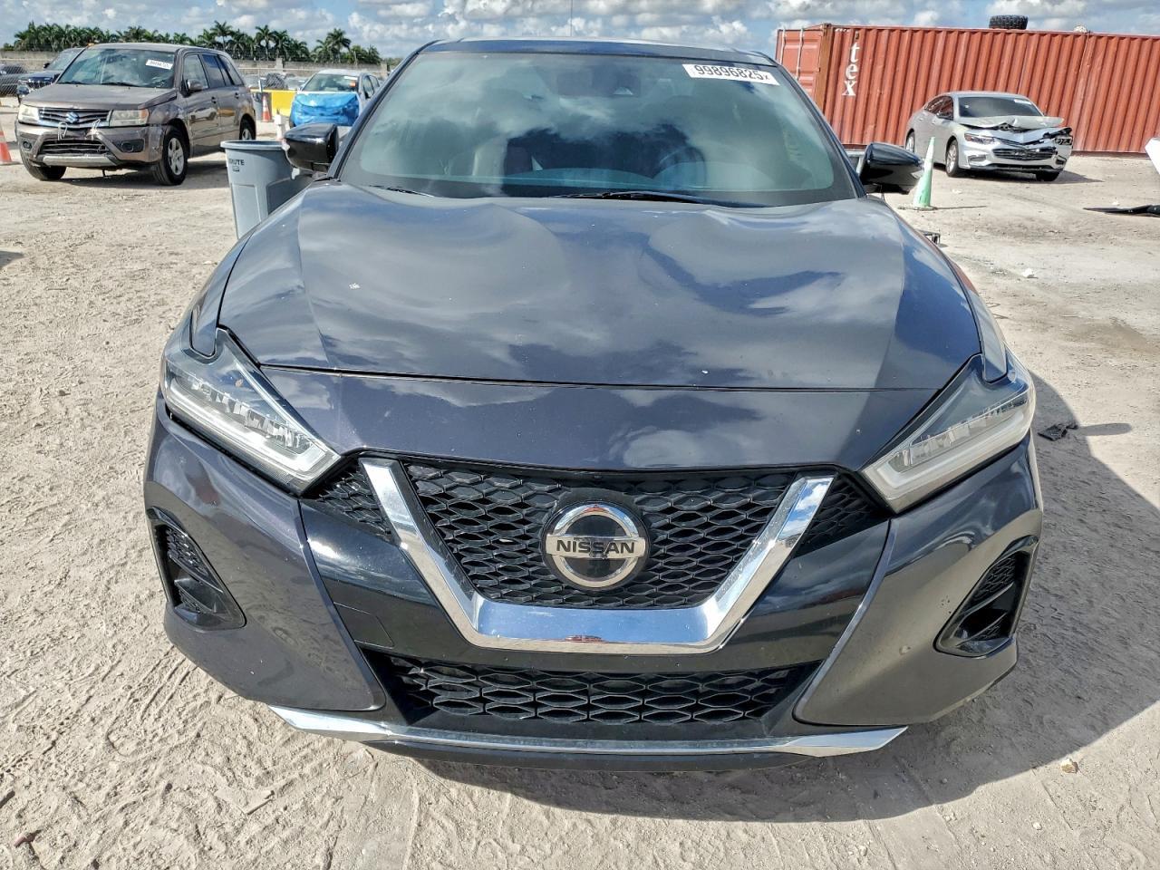 2021 NISSAN Maxima