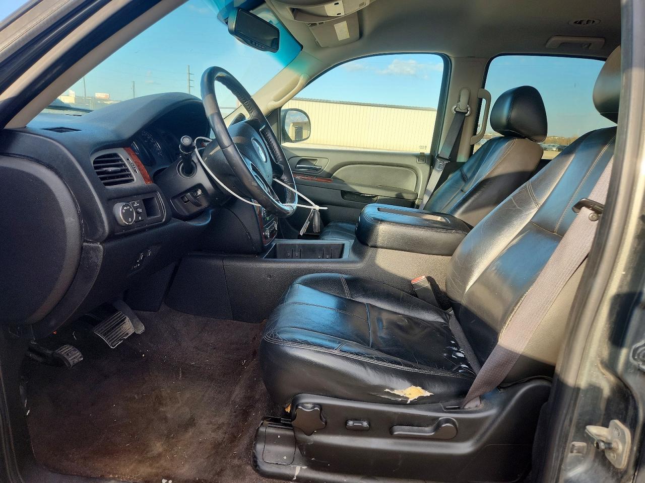 2011 CHEVROLET Tahoe