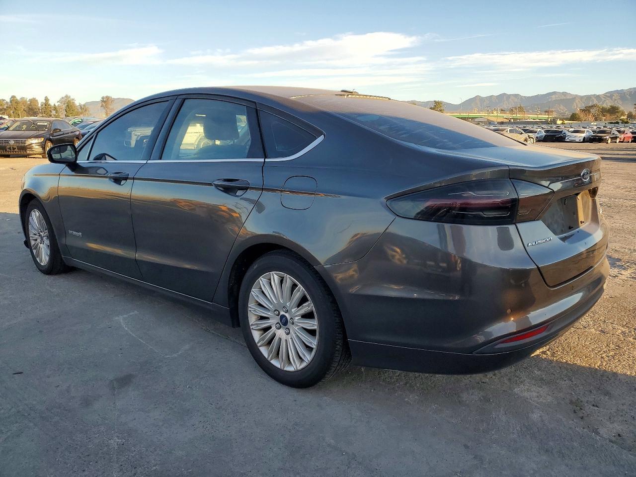 2016 FORD FUSION