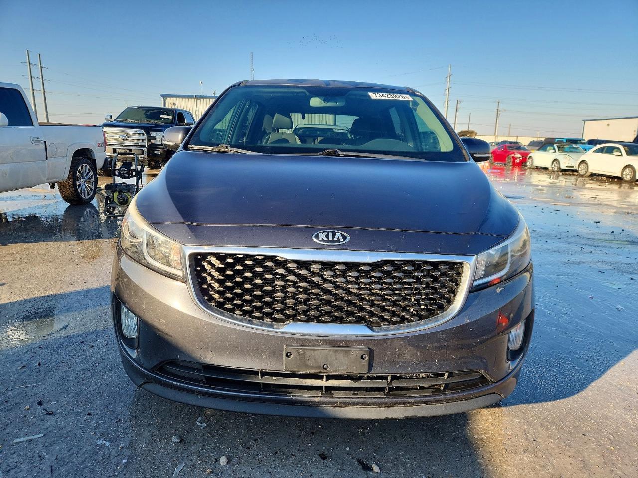2015 KIA SEDONA