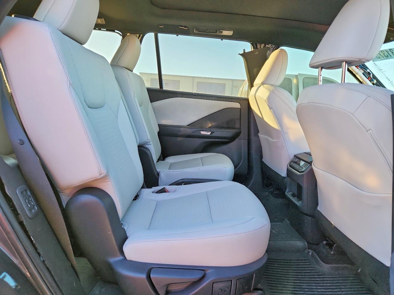 2025 LEXUS TX 350