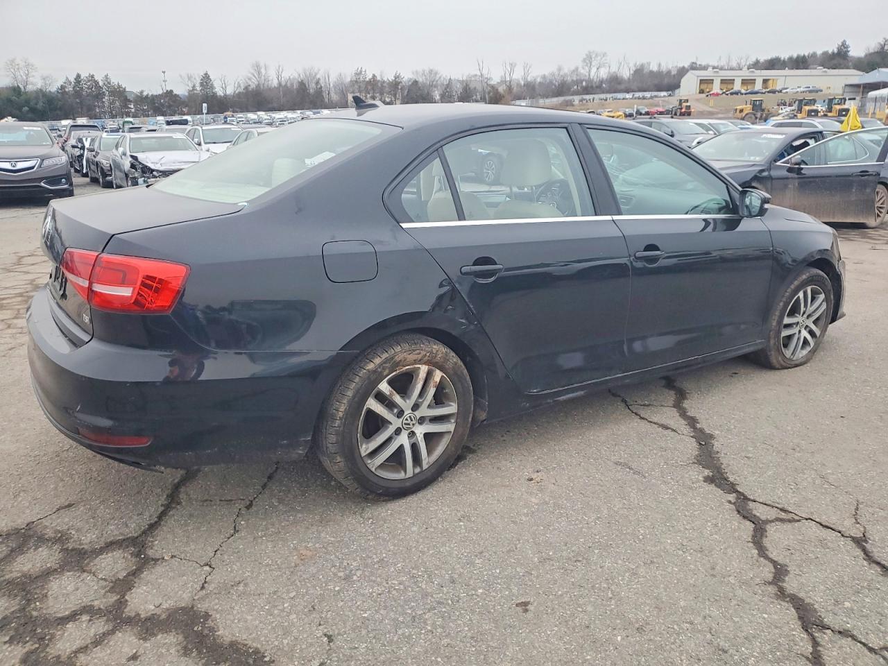 2015 VOLKSWAGEN JETTA