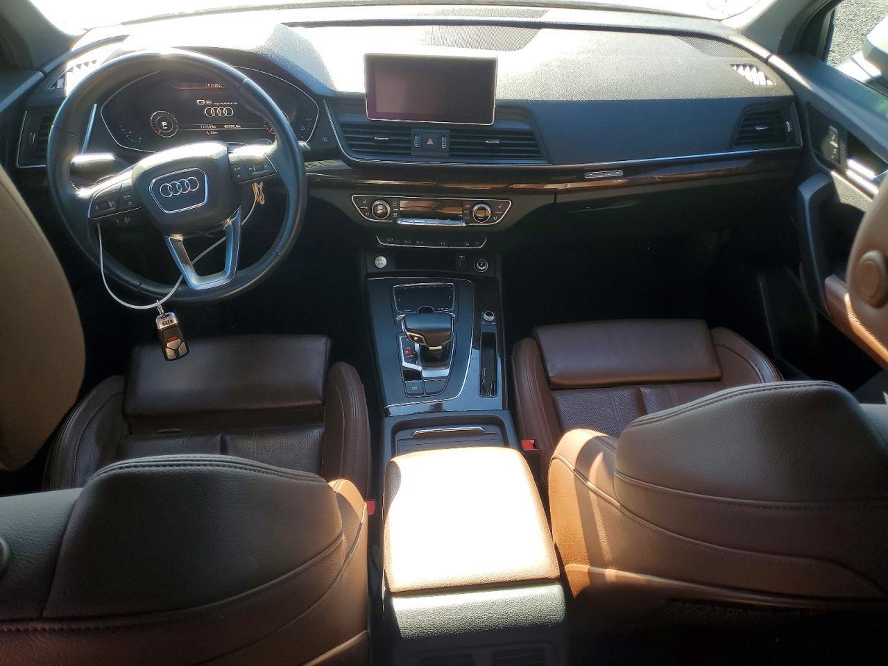2020 AUDI Q5