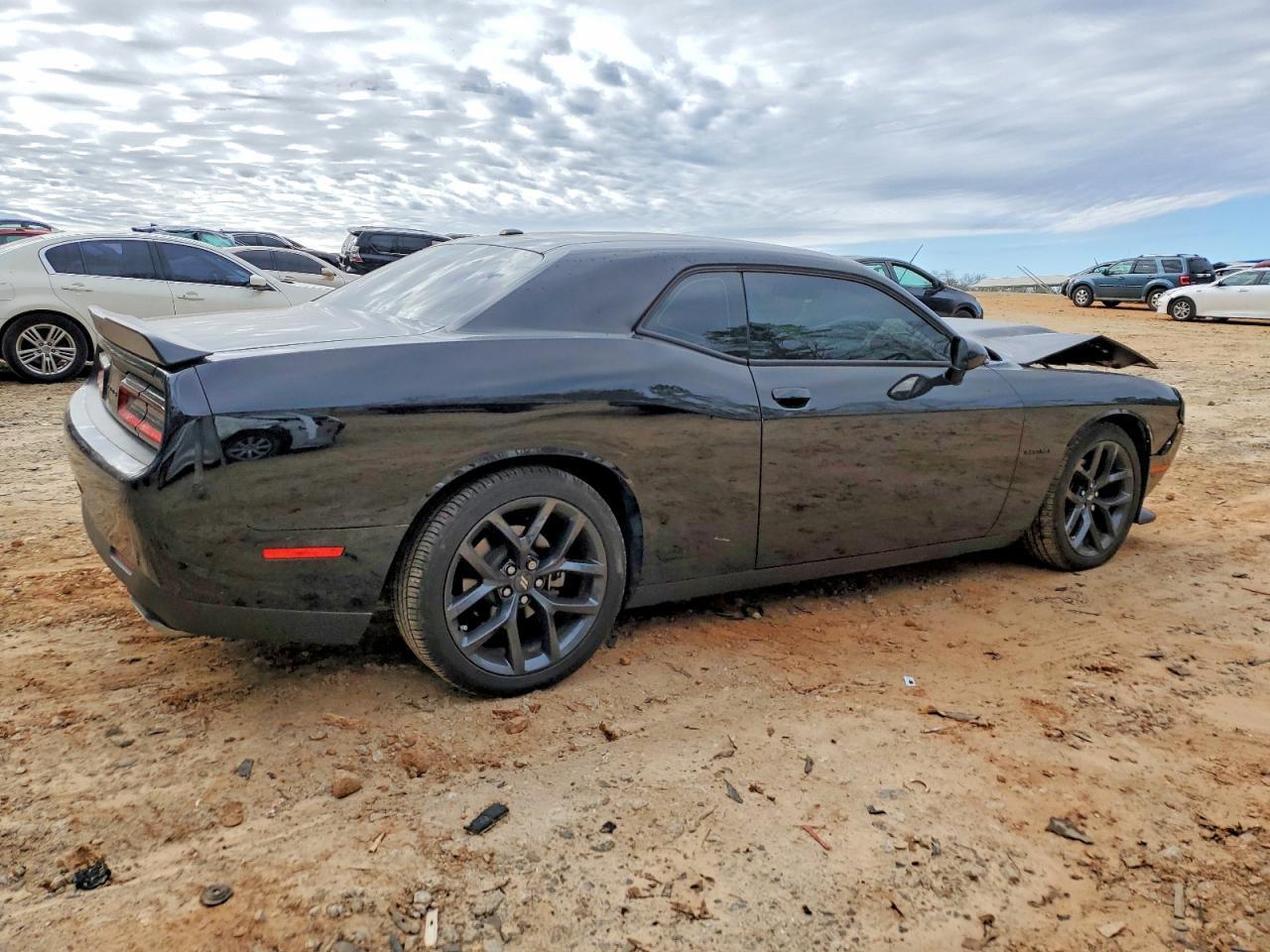 2021 DODGE Challenger