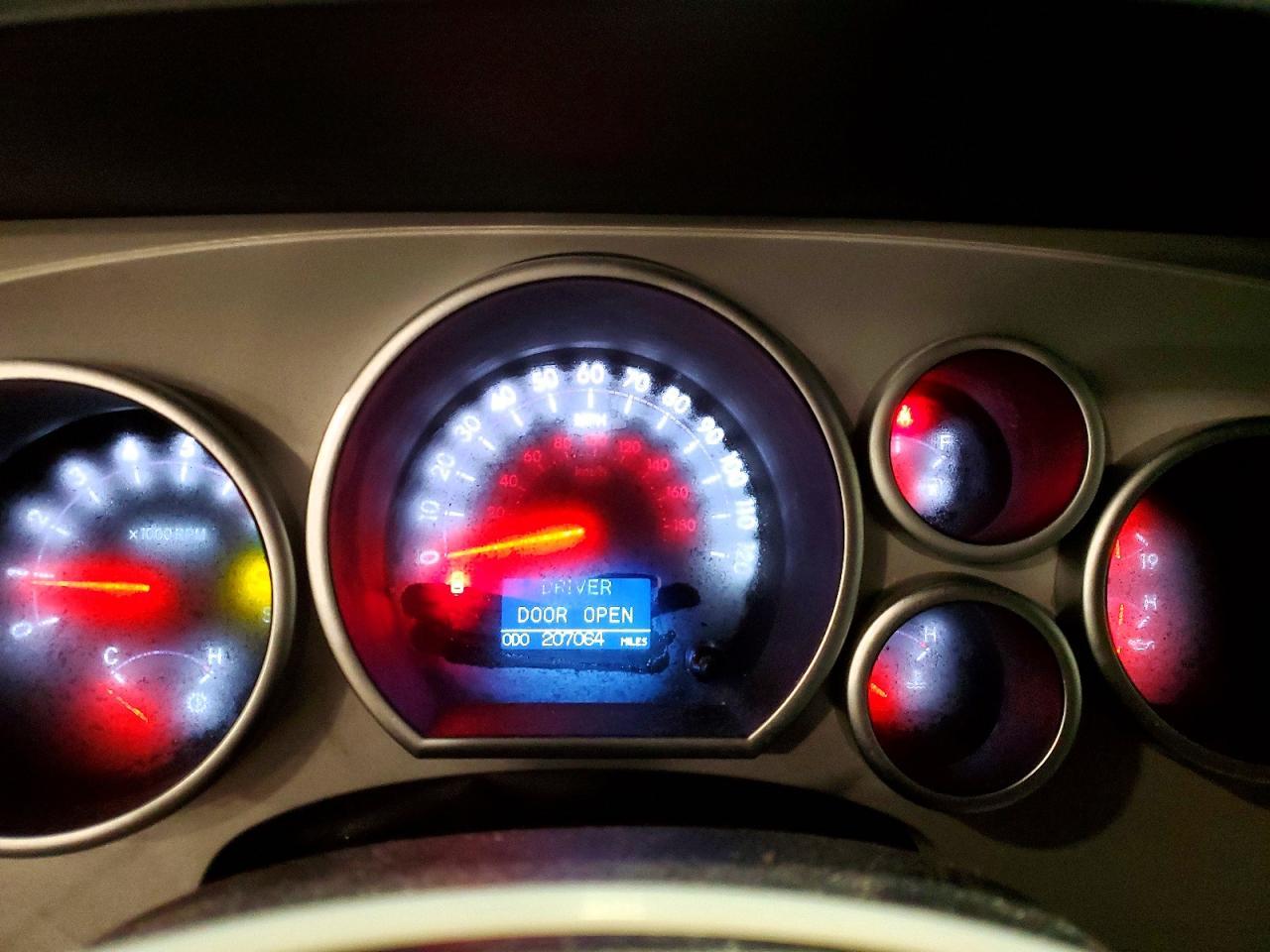 2008 TOYOTA Sequoia