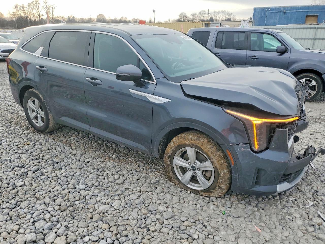 2024 KIA SORENTO