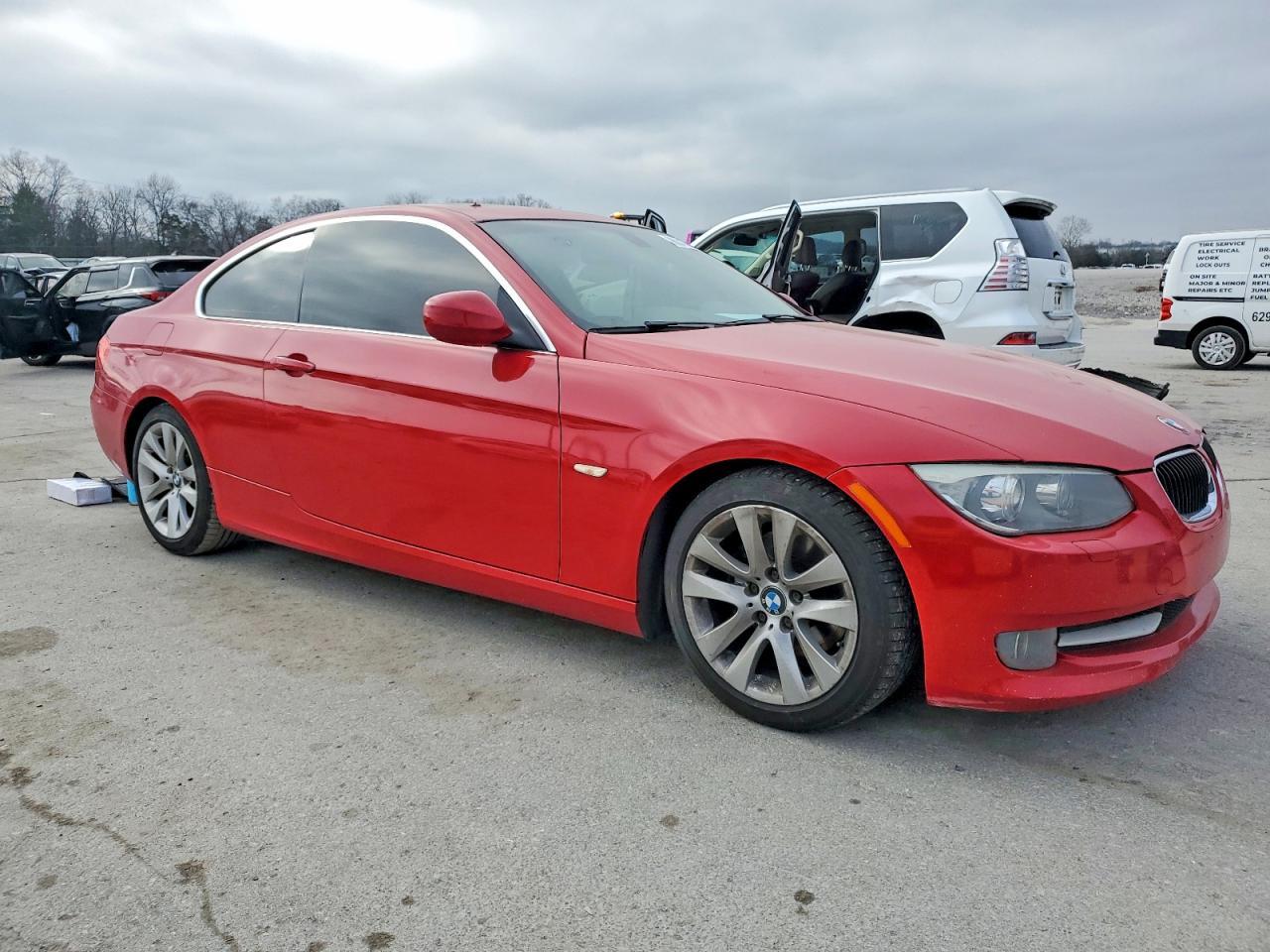 2013 BMW 3 SERIES