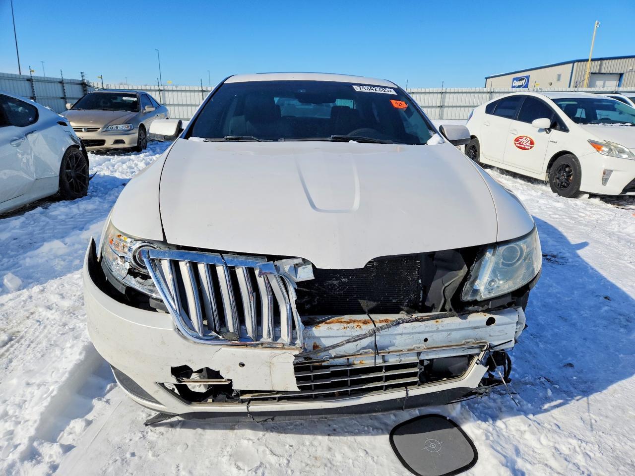 2011 LINCOLN MKS