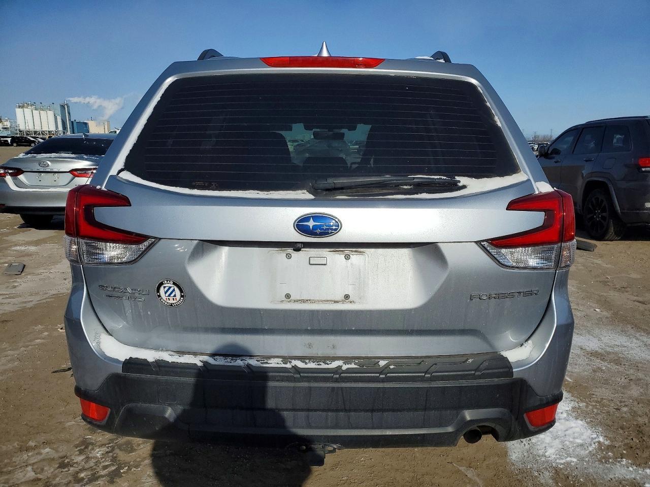 2021 SUBARU FORESTER