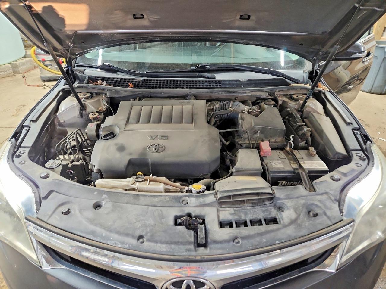 2014 TOYOTA Avalon