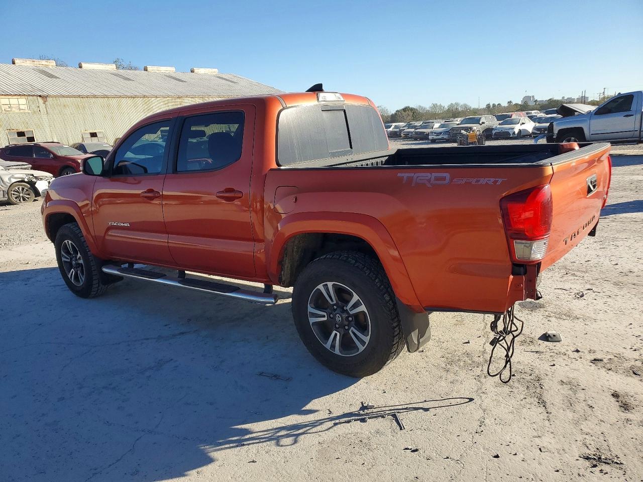 2017 TOYOTA TACOMA