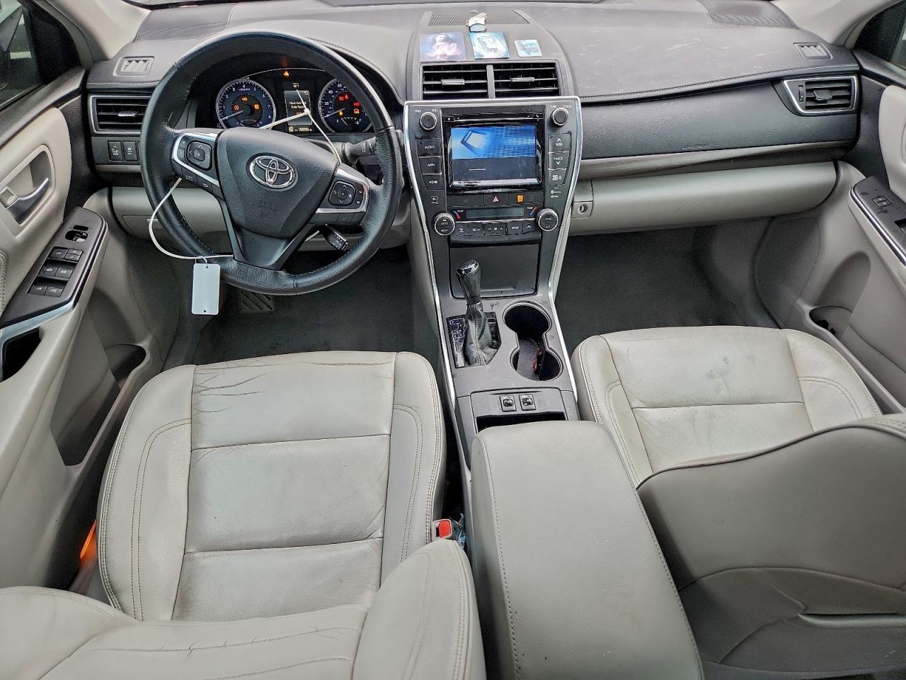 2017 TOYOTA CAMRY