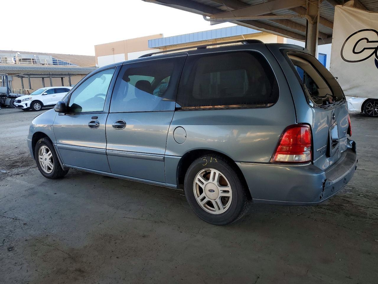 2004 FORD Freestar