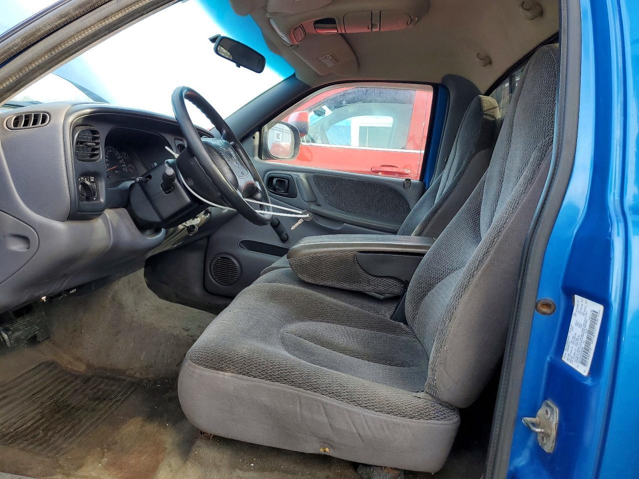 1999 DODGE Dakota