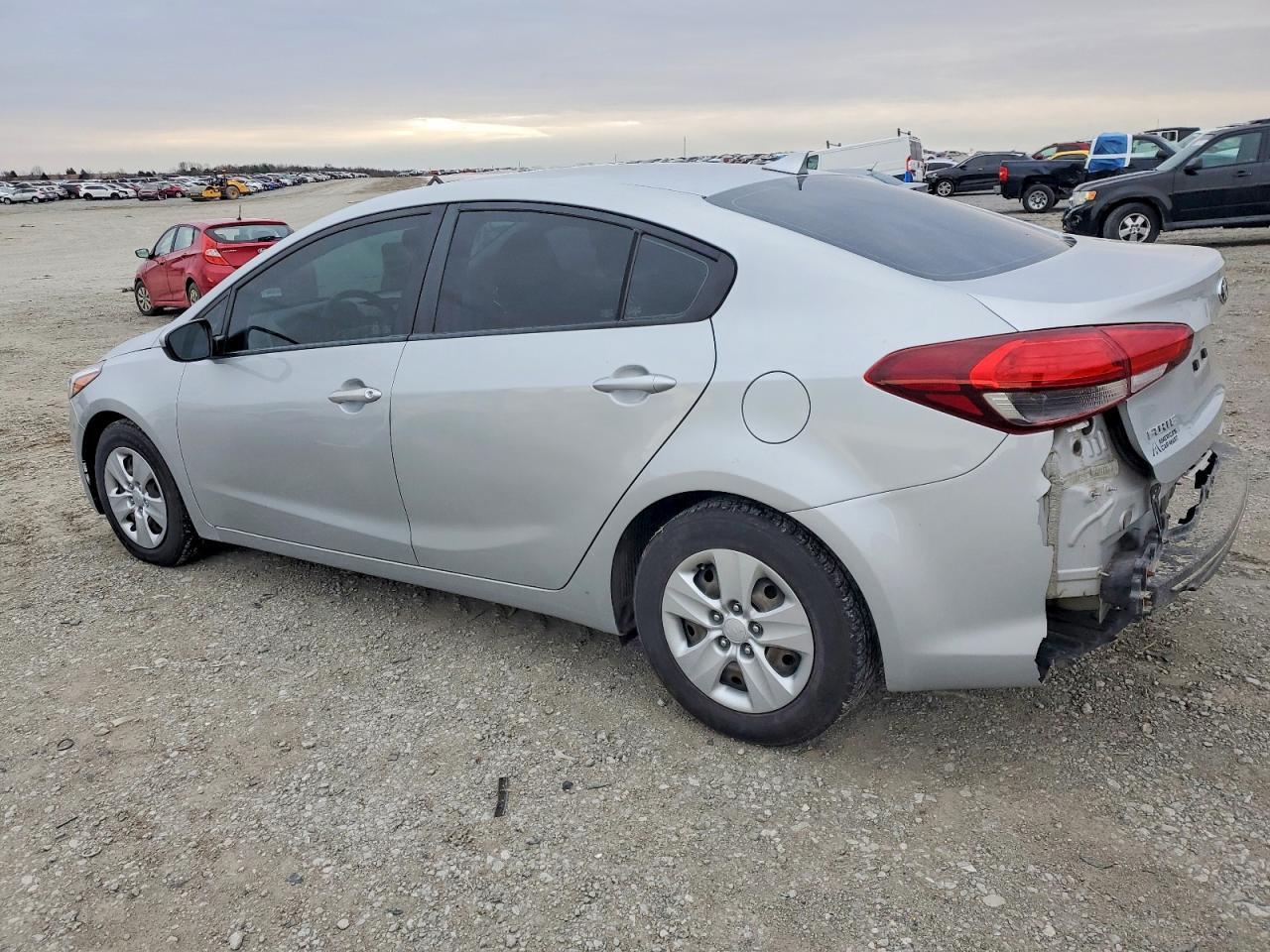 2017 KIA FORTE