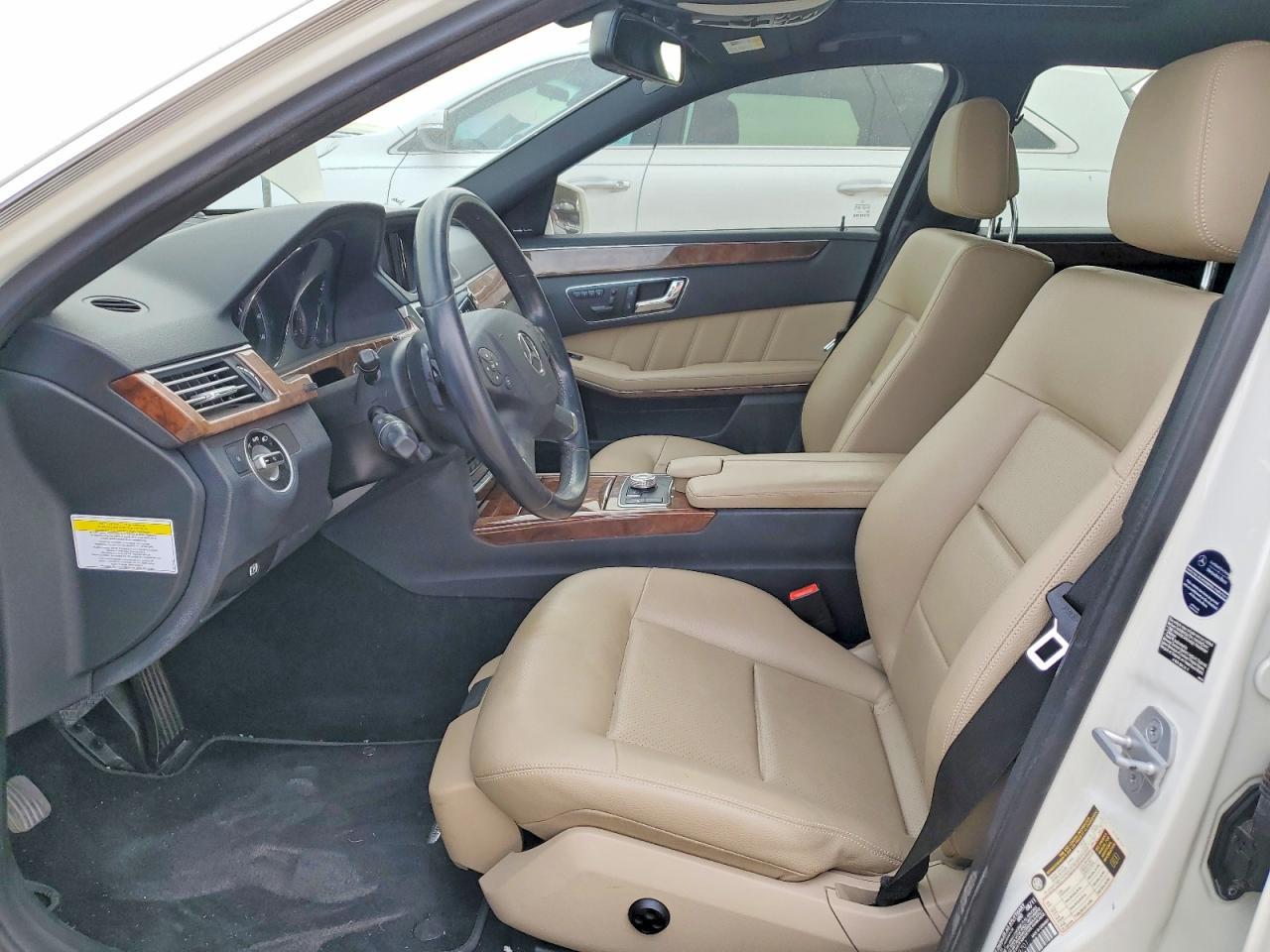 2011 MERCEDES-BENZ E-Class
