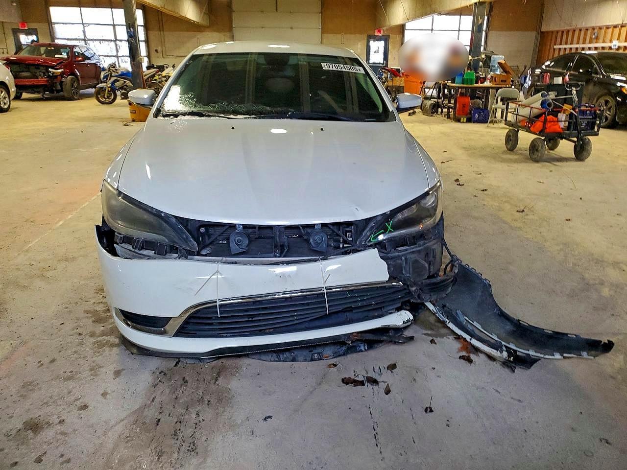 2015 CHRYSLER 200