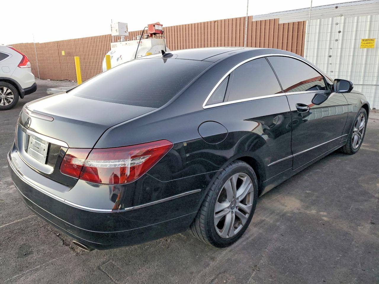 2010 MERCEDES-BENZ E-Class