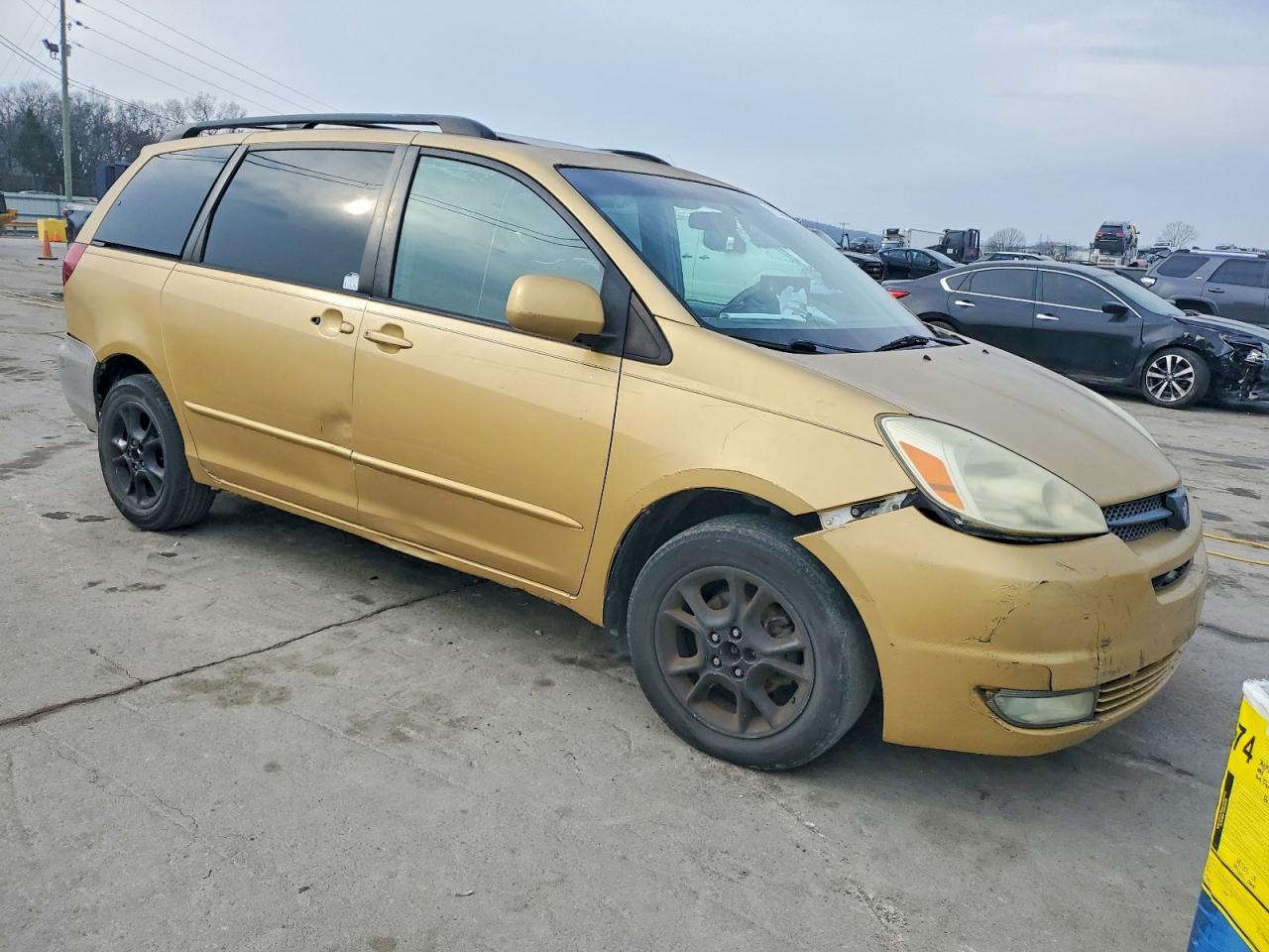 2005 TOYOTA SIENNA
