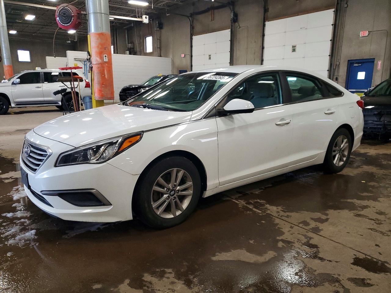 2016 HYUNDAI SONATA