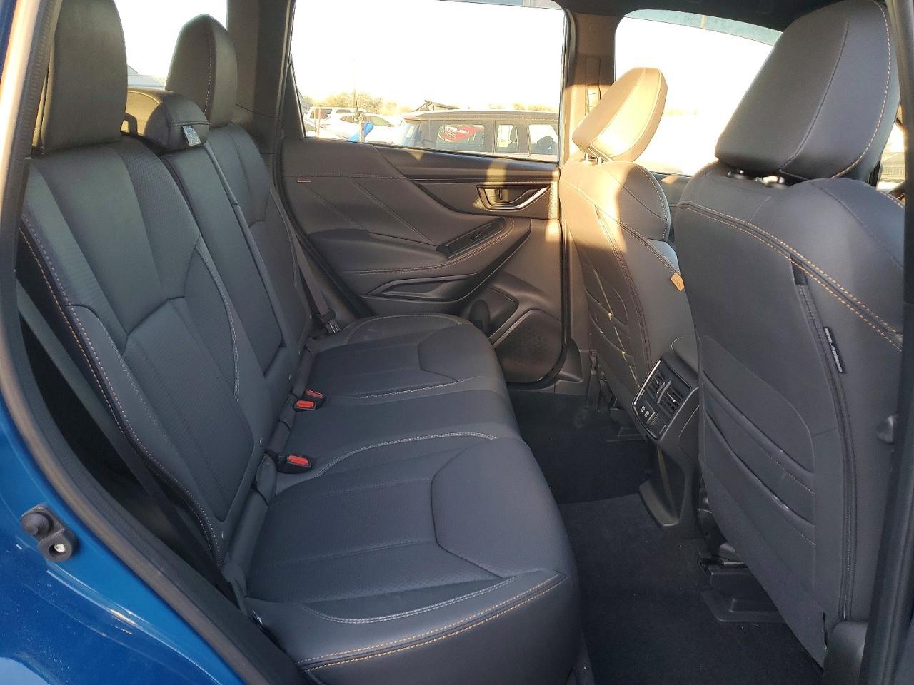 2024 SUBARU FORESTER