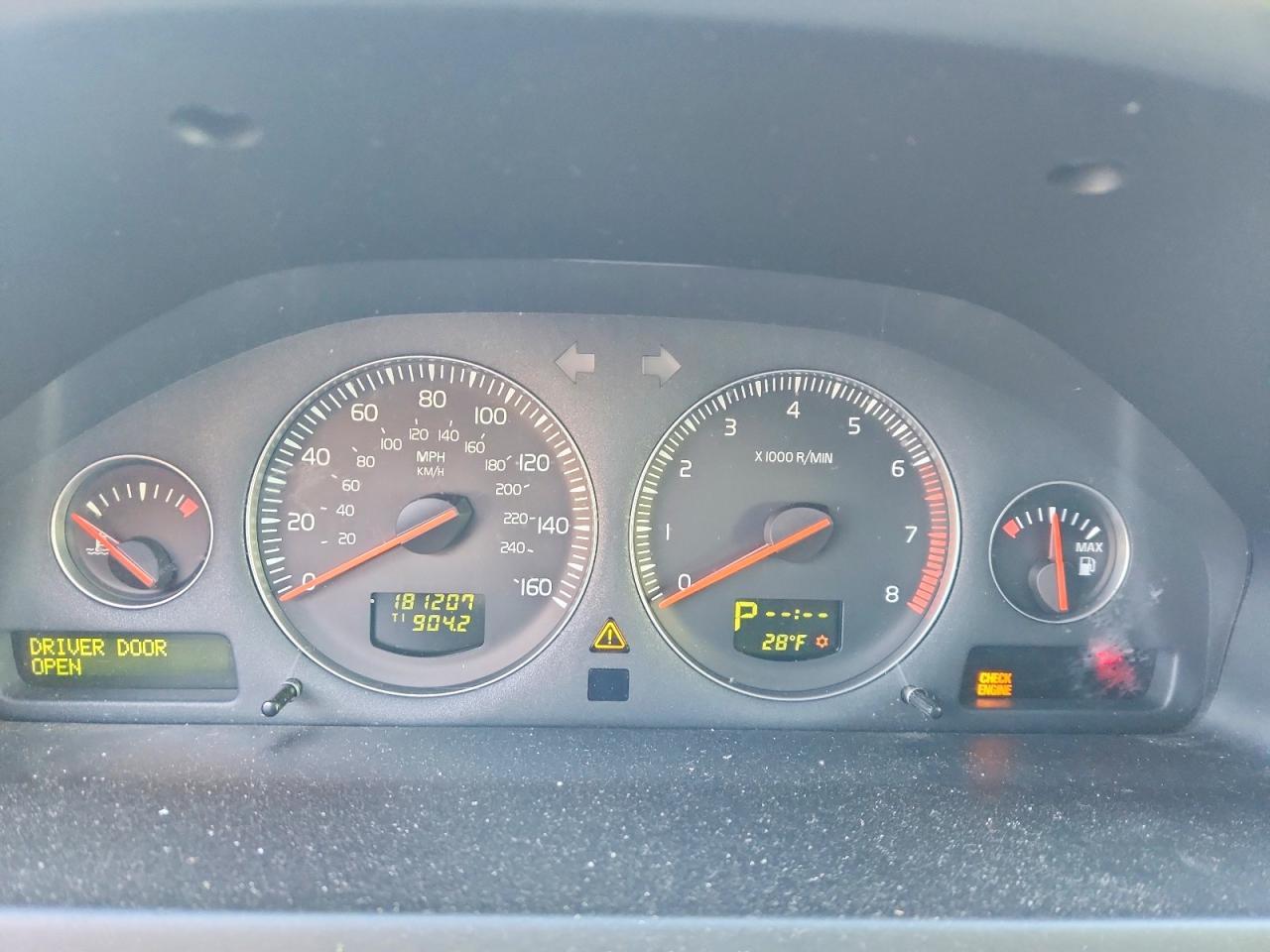 2006 VOLVO XC90
