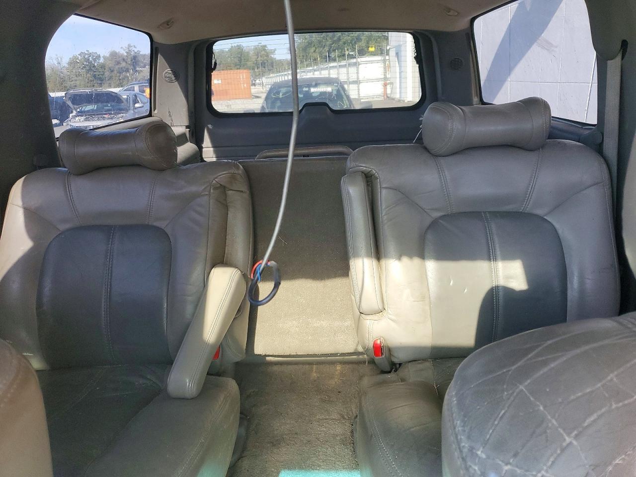 2002 GMC Denali