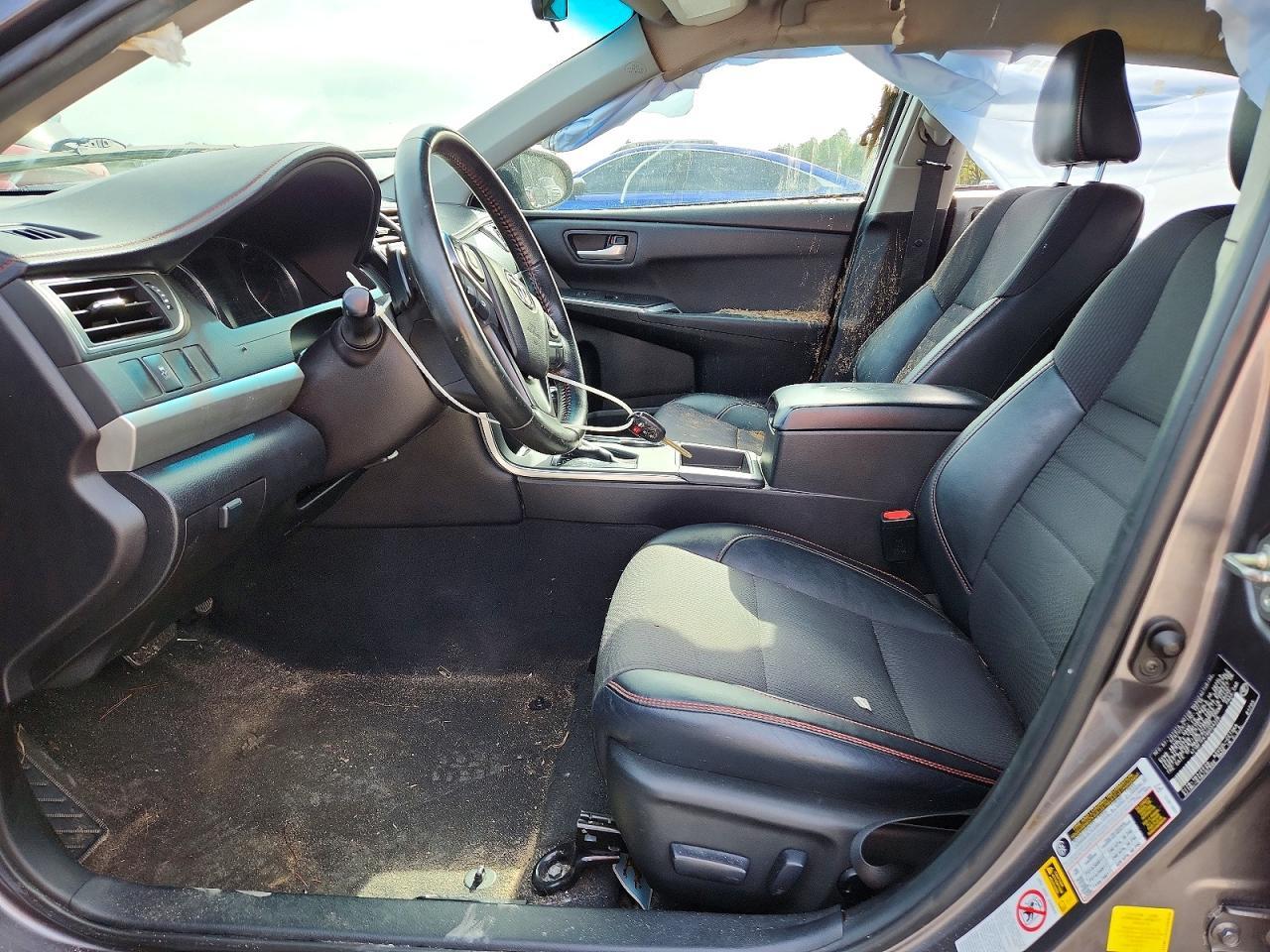 2016 TOYOTA CAMRY